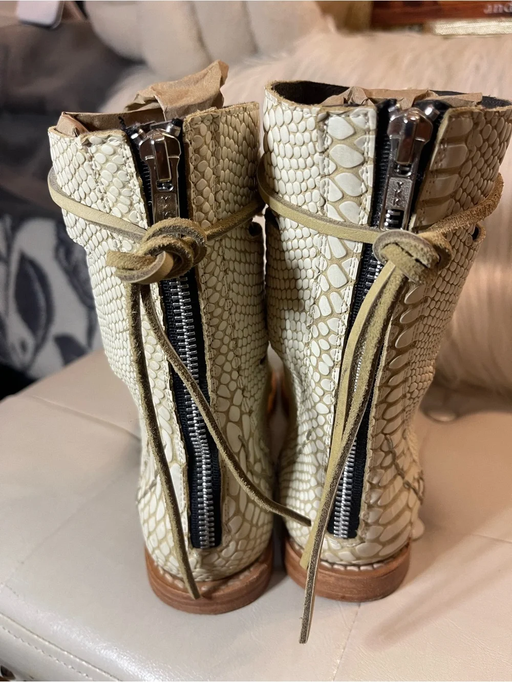 Freebird by Steven RARE/HTF Ceasar Gladiator Sandals Croc/Snake Beige MSRP$245